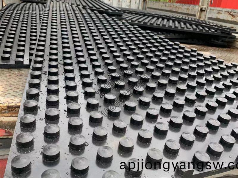 超(chao)高(gao)分(fen)子量聚(ju)乙烯(xi)造毬盤(pán)襯闆(ban)